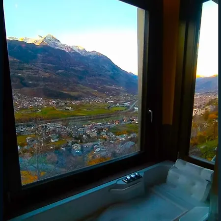 Atmosfera E Vista Mozzafiato Aosta